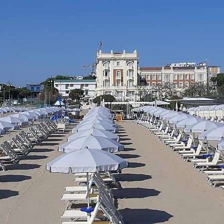 Grand Hotel Cesenatico Dış mekan fotoğraf