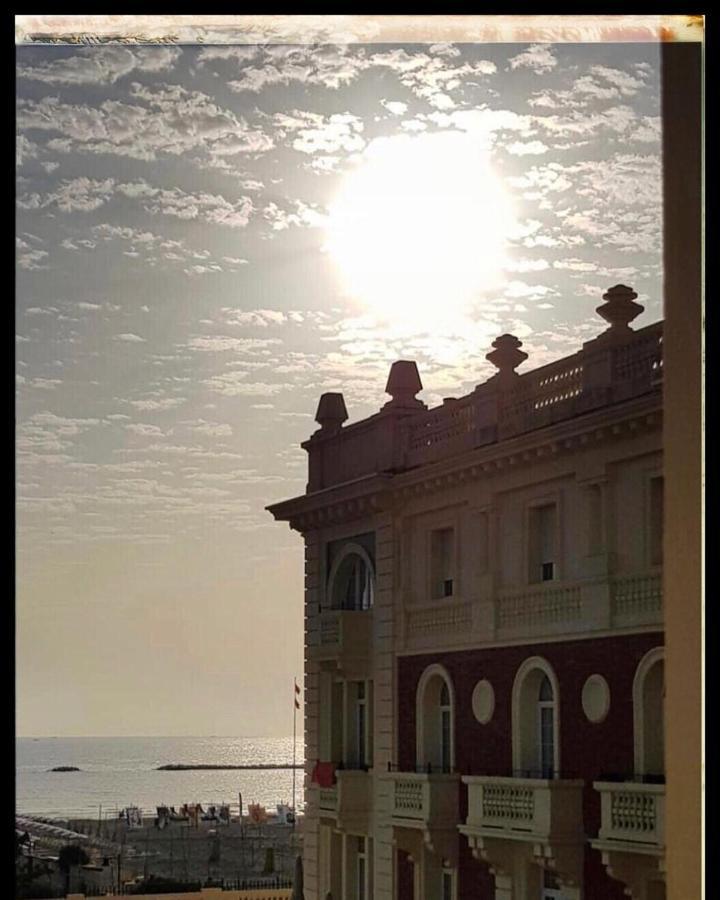 Grand Hotel Cesenatico Dış mekan fotoğraf